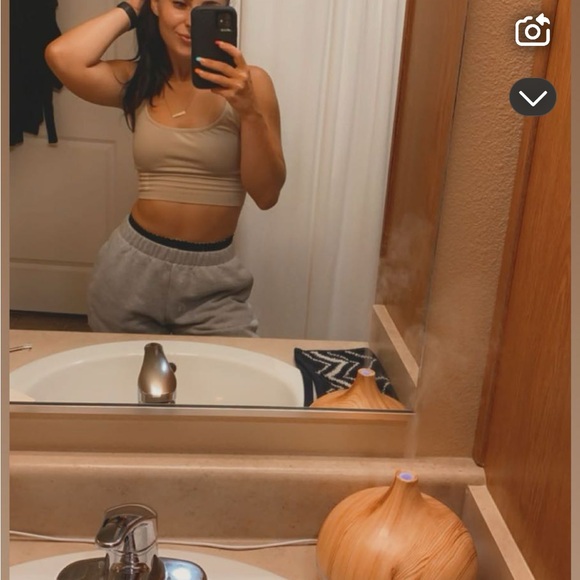 Pink sports beige spandex top - Picture 4 of 4